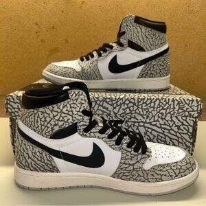 Air Jordan 1 Retro OG High DZ5485 052 White Cement Size 9 Used